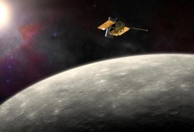 Nasa spacecraft that found water on Mercury prepares to crash into planet